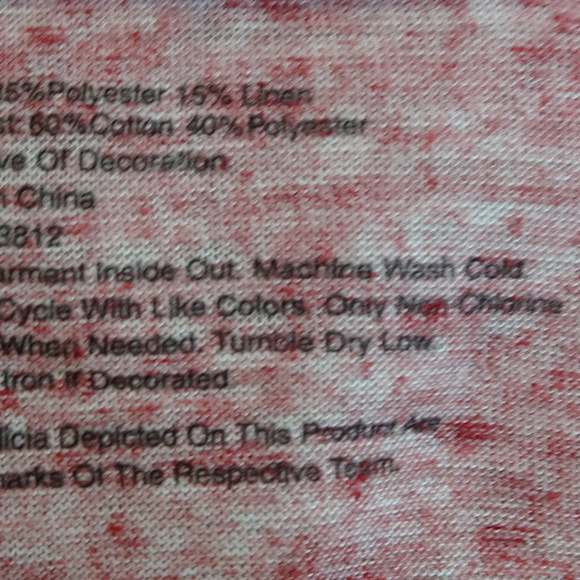 NBA Cleveland Cavaliers Wine & Gold L/S Medium - Picture 5 of 5